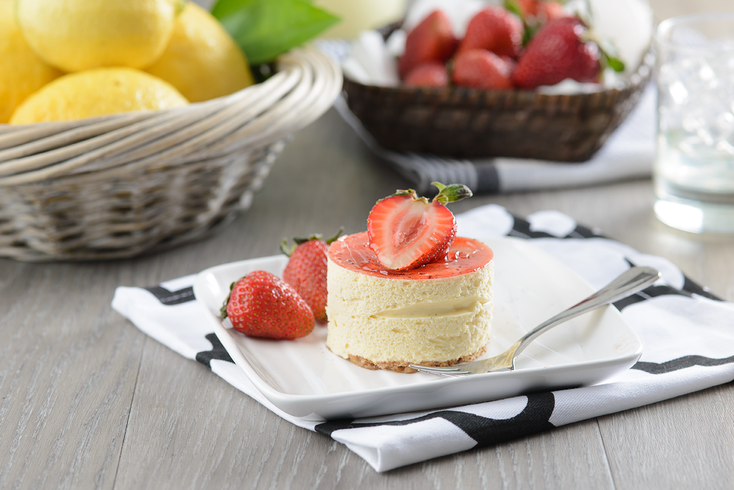 Ambra Lemon Strawberry Cheesecake