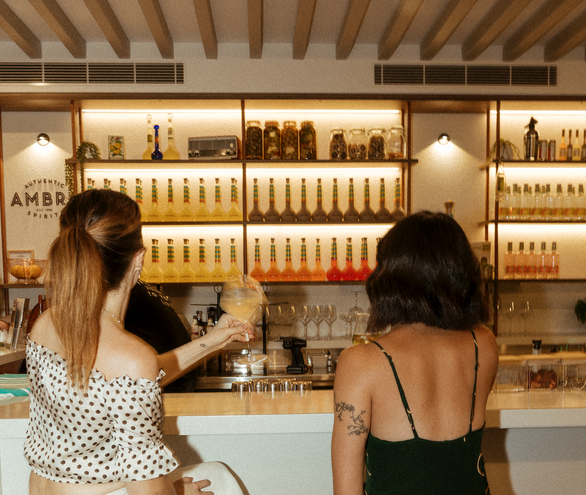 Top 5 Liqueurs to Gift This Season – Featuring Ambra’s Award-Winning Range